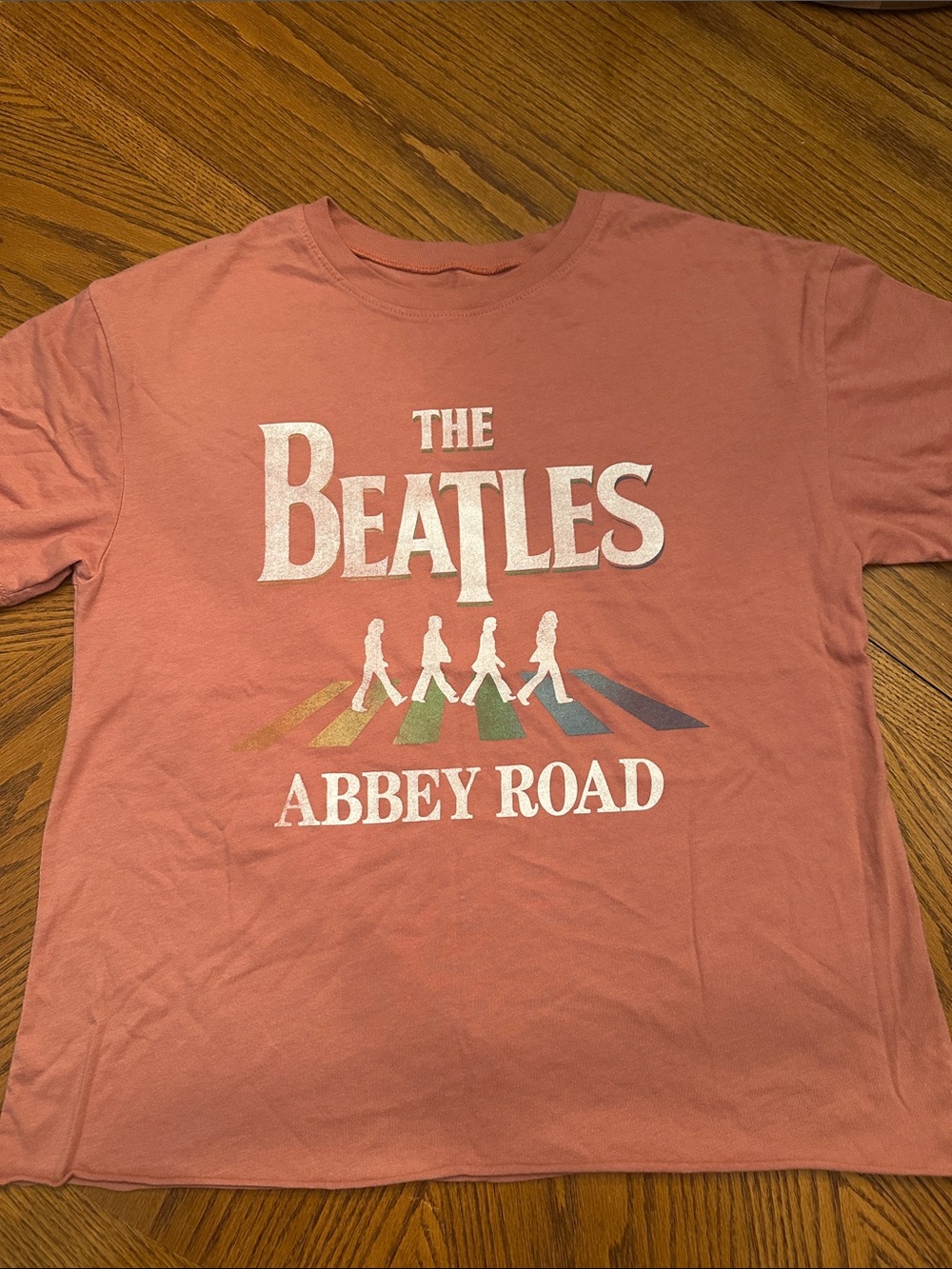 The Beatles Abbey Road Graphic T-Shirt Pink Size Large | Hybrid Apparel